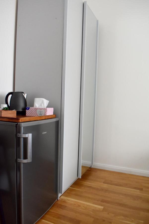 Lovely Apartment In Center Praga Esterno foto